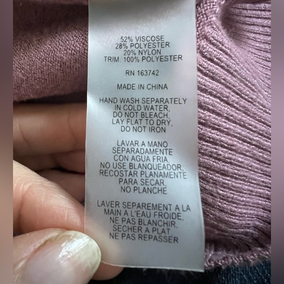 Sioni Mauve Crewneck Sweater with Long Semi Sheer Pleated Sleeves Size S - Picture 7 of 7